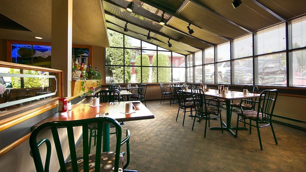 Travelodge By Wyndham Abbotsford Bakerview Extérieur photo