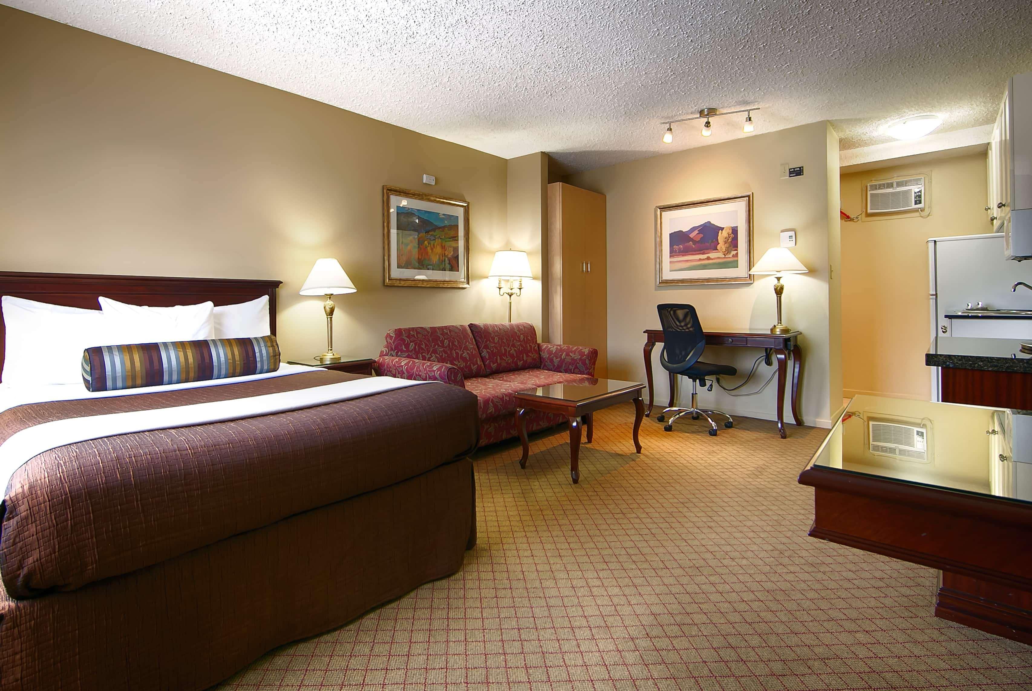 Travelodge By Wyndham Abbotsford Bakerview Extérieur photo
