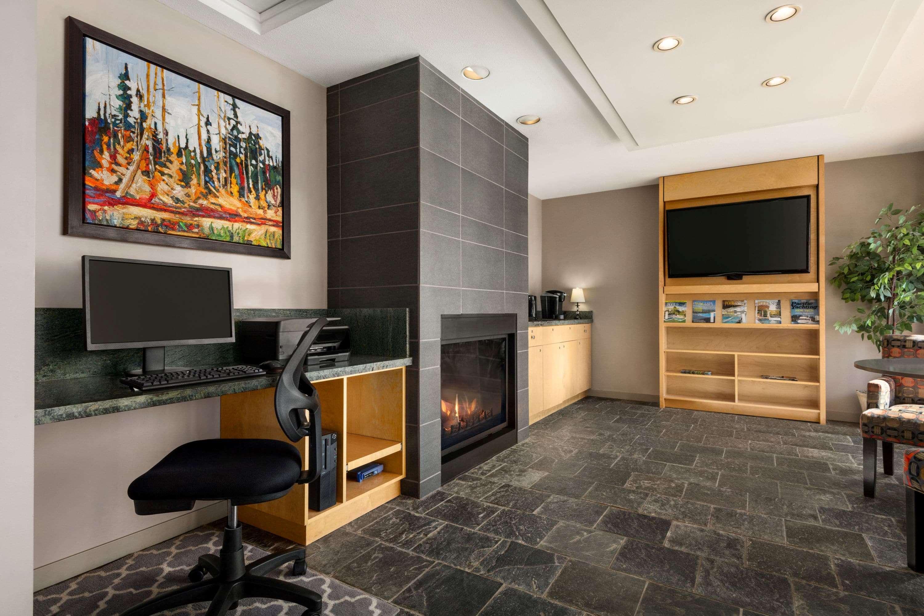 Travelodge By Wyndham Abbotsford Bakerview Extérieur photo