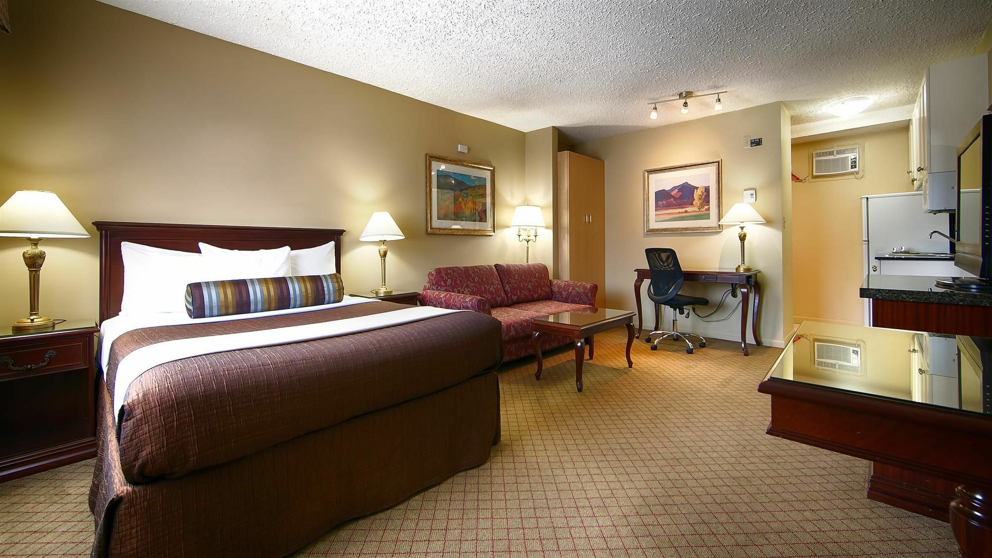Travelodge By Wyndham Abbotsford Bakerview Extérieur photo